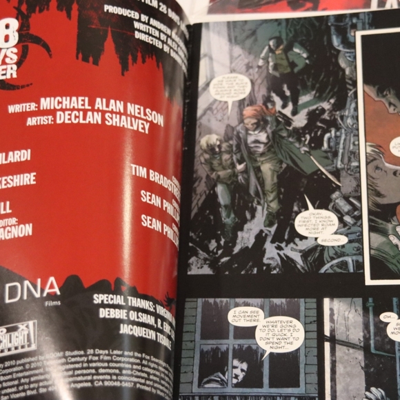 28 Days Later Comic Book Collection - Picture 6 of 7